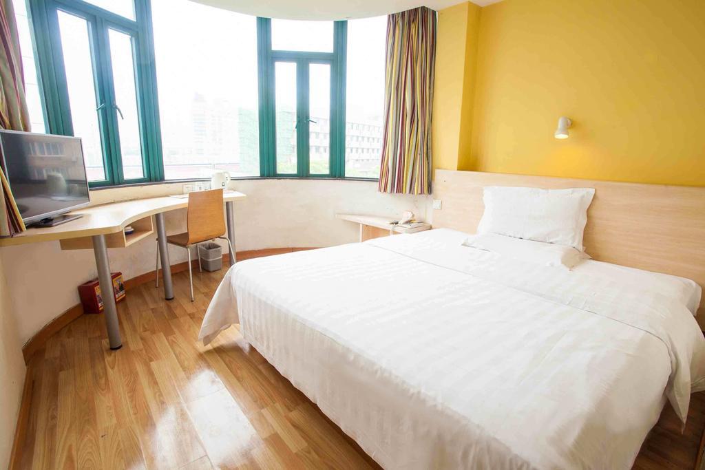 7Days Inn Chongqing Shapingba Pedestrian Street Rom bilde